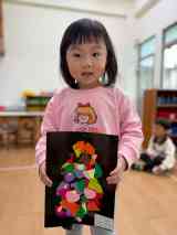 251210藝術創作-七彩聖誕樹